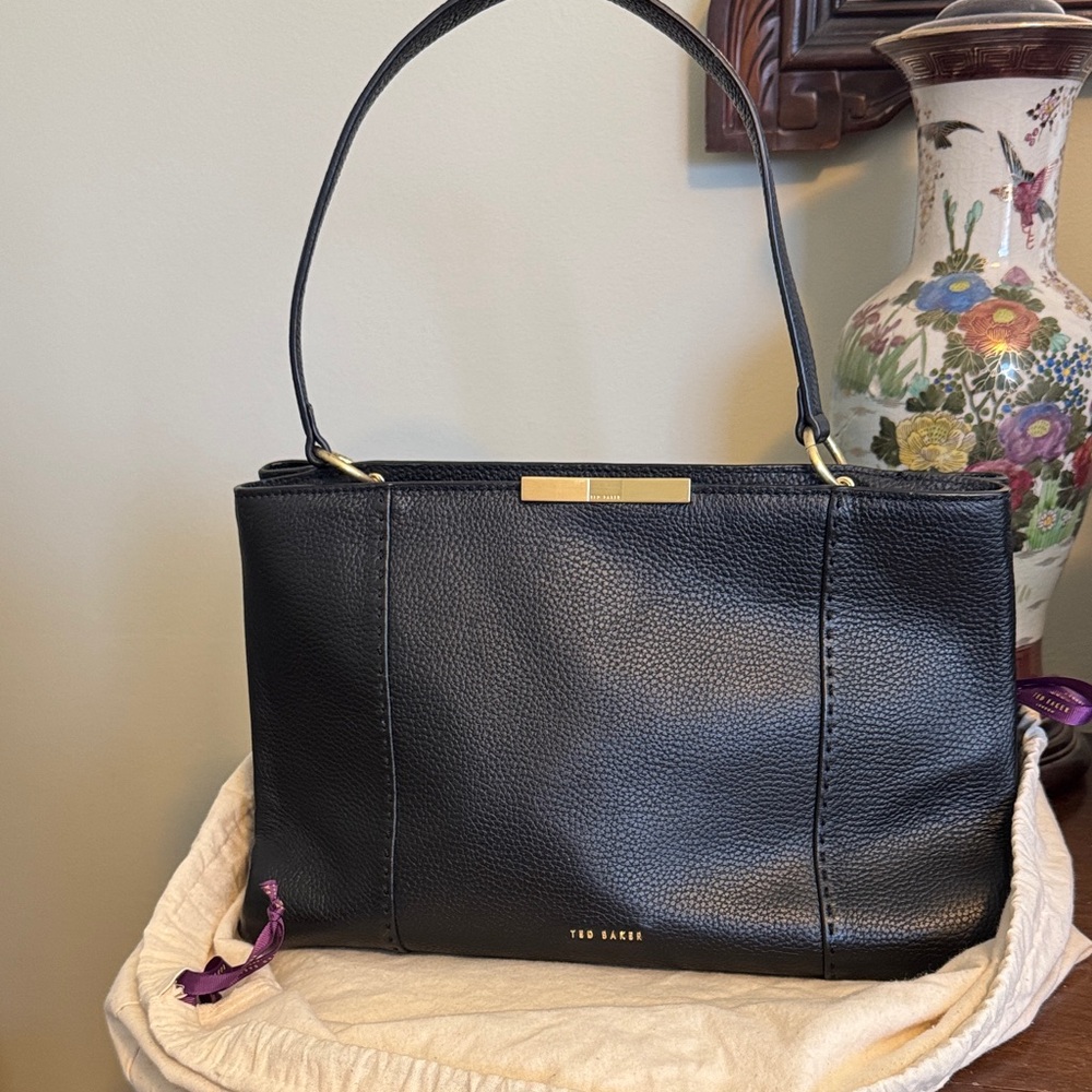 Ted Baker Black Leather Shoulder Bag